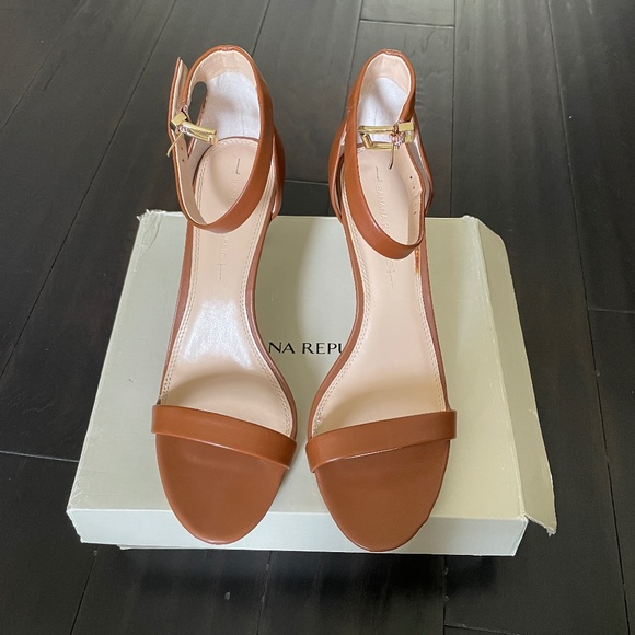 Banana Republic Brown Ankle Strap Sandal Heel - Women's Size 10 - Picture 1 of 13